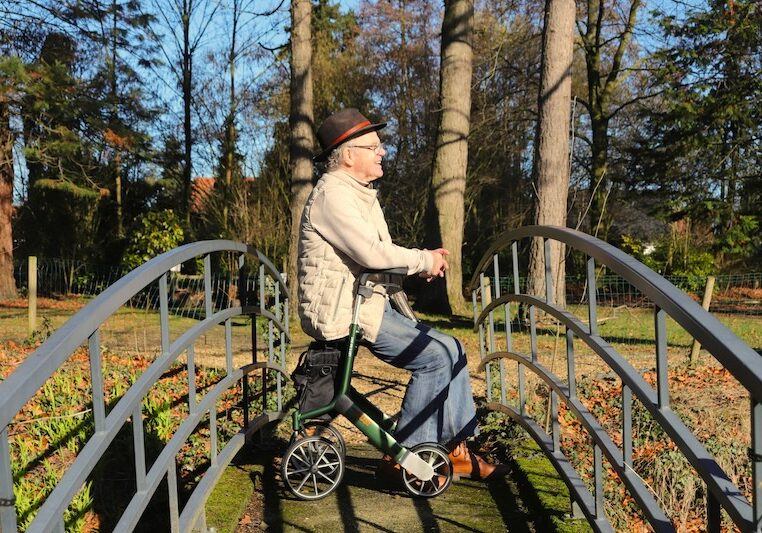 elderly-man-outdoors