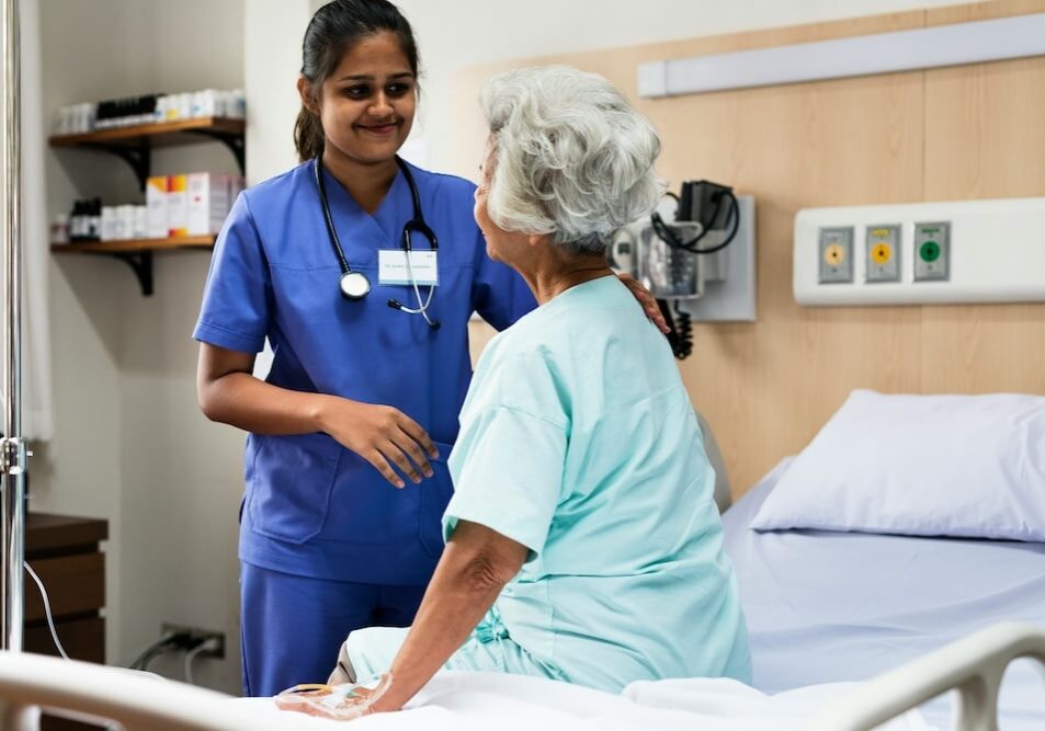 hospital-nurse-advocate-elderly